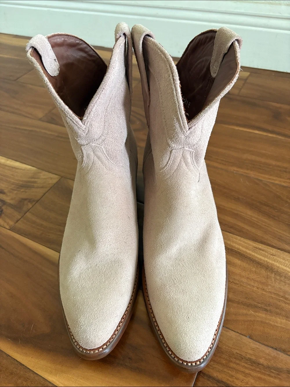 Tecovas The Lucy Western Ankle Boot in Rose Suede Size 10.5